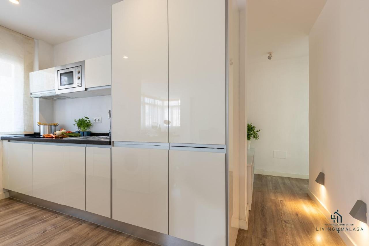 Living4Malaga Sea Breeze Apartment Ngoại thất bức ảnh